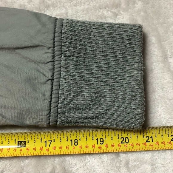 Fox Racing Light Grey Bomber Lightweight Jacket Size Medium - Picture 12 of 15